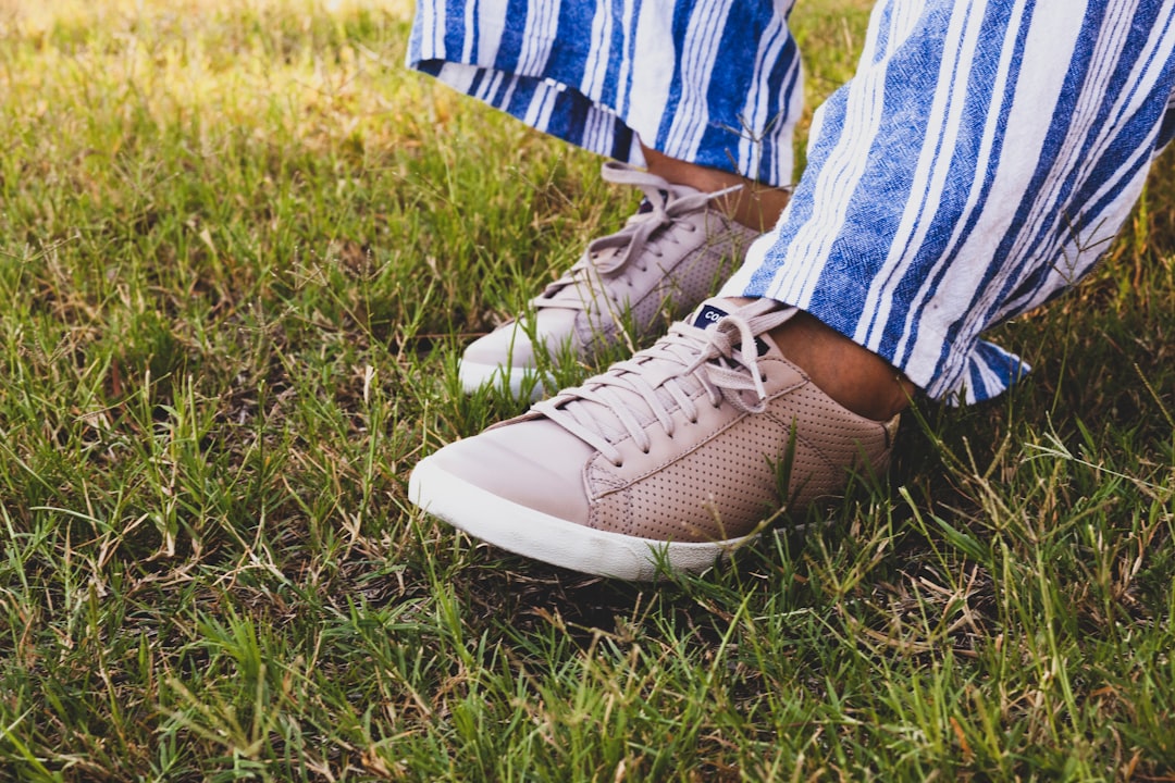 6 Common Shoe Mistakes That Ruin Your Outfit (And How to Fix Them)