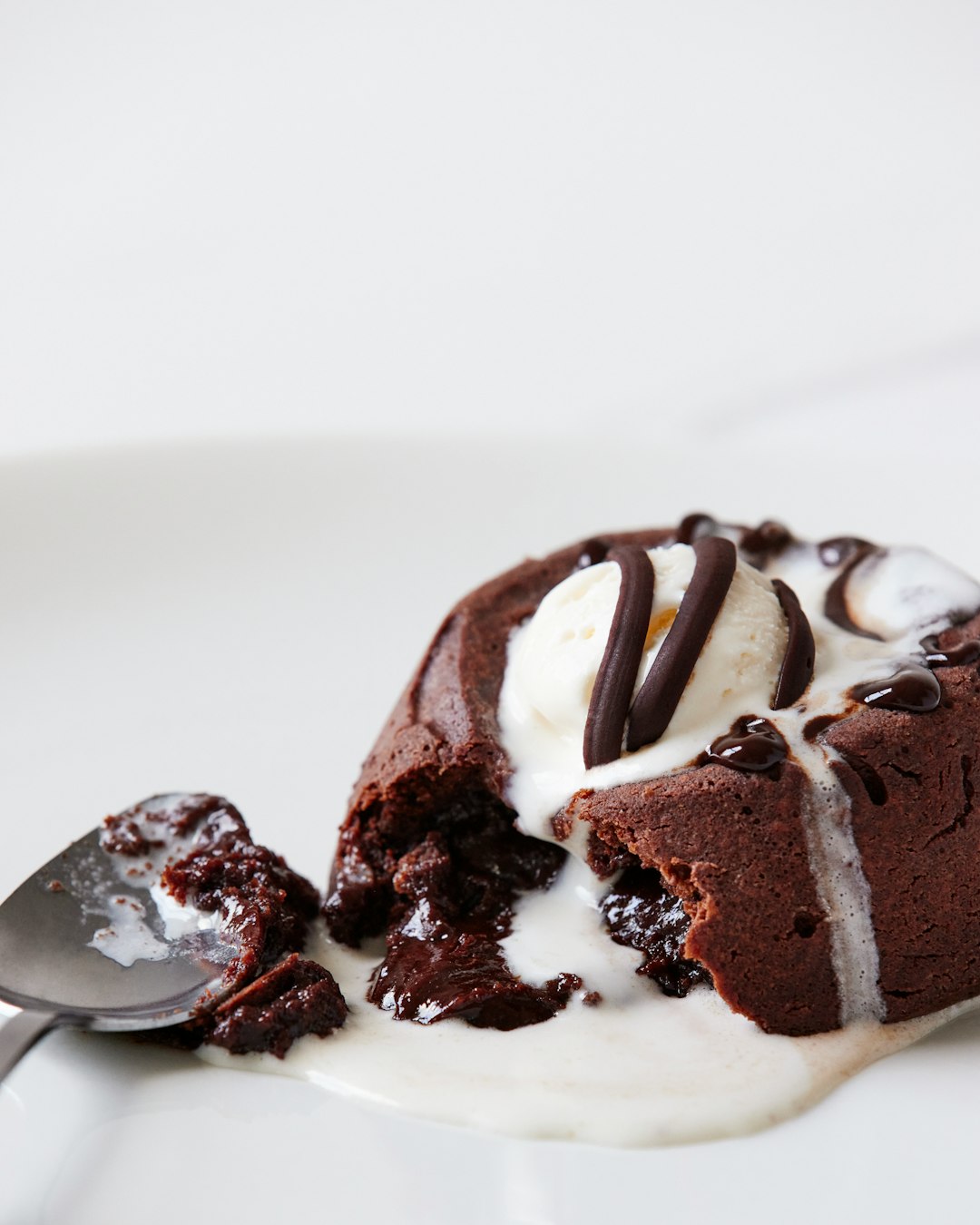 7 Low-Calorie Dessert Options Under 120 Calories to Satisfy Cravings | QuickAdvisr