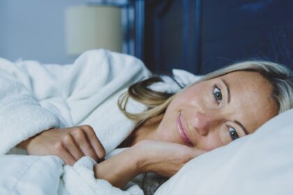 7 Nighttime Habits That Help You Wake Up Feeling Refreshed and Motivated