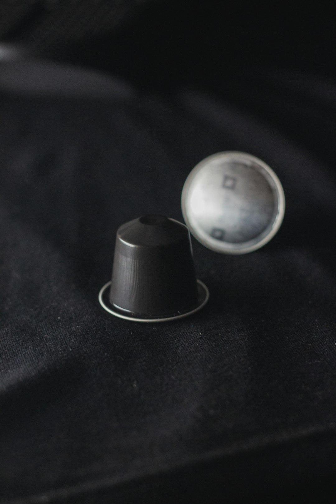 Step-by-Step Guide to Building a Capsule Wardrobe in 2024