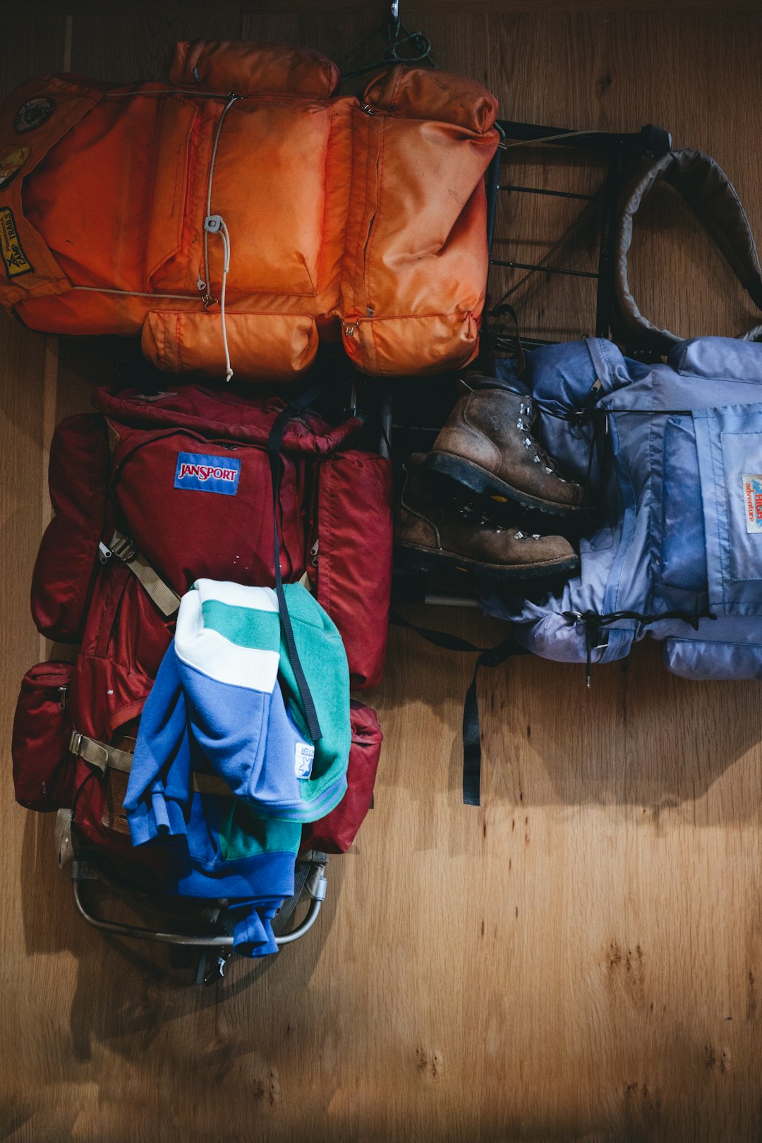 How to Pack for a 10-Day Adventure Trip: Examples and Essentials
