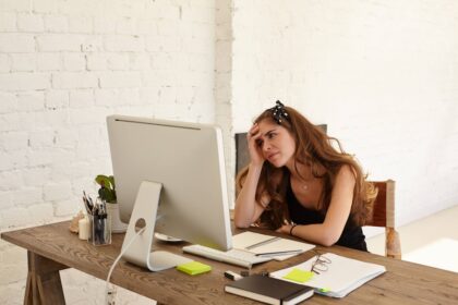 6 Common Mistakes to Avoid When Starting a Freelance Business | QuickAdvisr