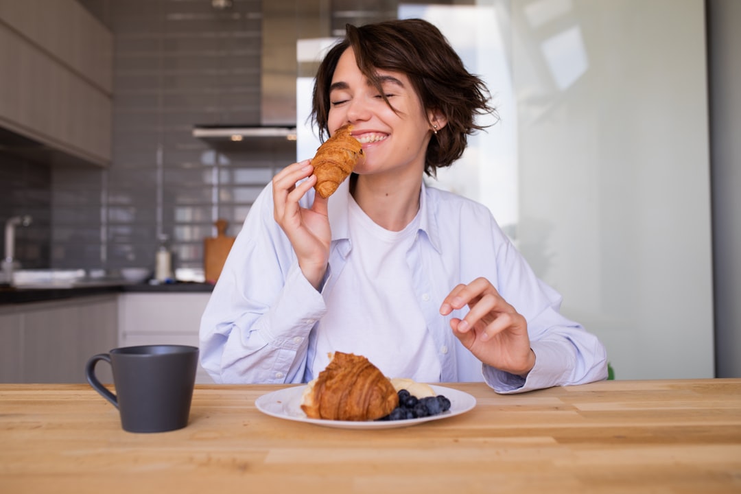 4 Simple Meal Prep Tricks That Save Time and Reduce Morning Stress