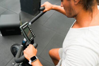 7 Low-Cost Fitness Gadgets That Deliver Big Results for Home Workouts